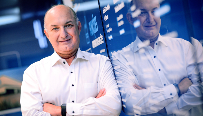 ZF apresenta suas soluções para veículos comerciais na Fenatran 2024 ...